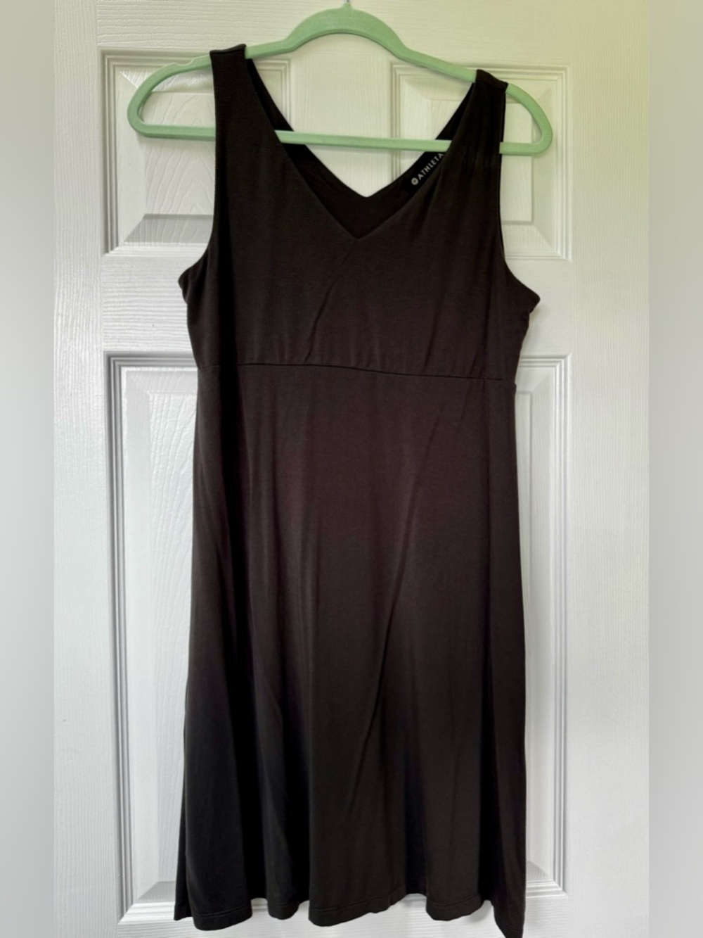 Sleeveless Black V-Neck Dress